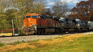 Norfolk Southern 167 with A BNSF leading amp dpu South through Rockwood Tn 112224 [upl. by Aryek]