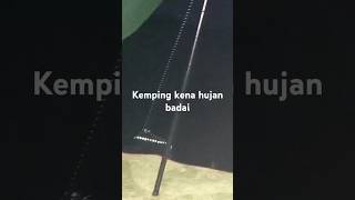 Kemping di atas pelantar laut kena hujan badai [upl. by Anidam]