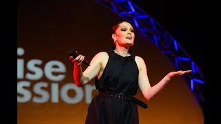 Jessie J invites fan on stage magical performance of Bang Bang at Baloise Session 2023 [upl. by Ressler]