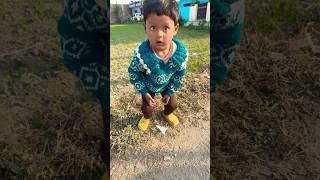 Ye mujhe bhi de do 😲🤔🤫shotrs trending funny ytshorts [upl. by Adnorehs]