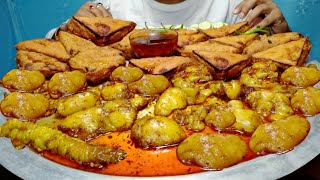 Huge Plate Mutton Fat Curry Bakre Ka Charbi  Fatty Mutton Curry Pakoda Eating [upl. by Yllac801]