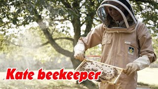 Princess Kate shows herself as a great beekeeper in photos to celebrate World Bee Day [upl. by Bubalo]