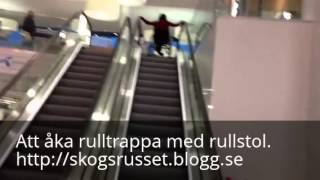 Åker rulltrappa [upl. by Ailec397]