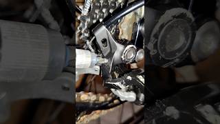 How to tension chains on Shimano gears mtb [upl. by Tevis]