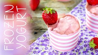 GELATO alla FRAGOLA e YOGURT  RICETTA LIGHT e FACILISSIMA SENZA GELATIERA  Frozen Yogurt [upl. by Asserak908]