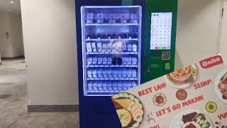 How To Buy SimplyGo EZLink Cards At Vending Machine Singapore [upl. by Jammal679]