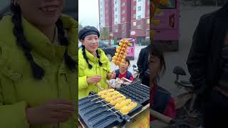 Feel the fireworks of life at the roadside stalls love life and love food [upl. by Adnima420]