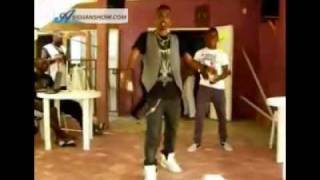 Magicien Usher démontre sa nouvelle danse le Kabato 50 [upl. by Catha]