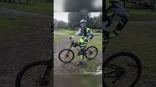 🔥Andoni Rubio🔥 Aficionado al ENDURO MTB y también Pumptrack enduromtb Pumptrack 💪💪🔥🔥 [upl. by Rehpotsihc935]