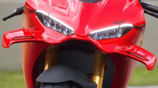 New 2025 Ducati Panigale V4 amp V4 S [upl. by Linda]