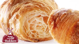 Franse roombotercroissants  Roger van Damme Bakken [upl. by Eicarg]