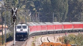 BANGALORE RAJDHANI EXPRESS via RAICHUR 22692 Indian Railways [upl. by Jewel283]