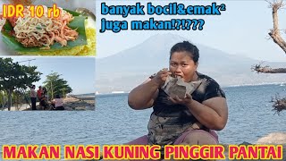 sejuknya angin pantai  sambil makan nasi kuning ternyata banyak bocil disana [upl. by Renner437]