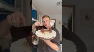 Kinder Bueno Torte selber machen😍🚨 kinderbueno kuchen rezept [upl. by Shetrit]