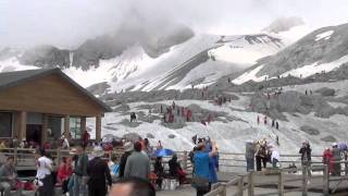 Yulong Gletscher 4560 m bei Lijiang Yulong glacier [upl. by Wavell]