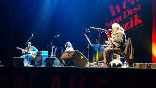 Mohsen Namjoo  Man Mast amp Narengi Khorassani  Live  Istanbul Concert 2015 [upl. by Enelam64]