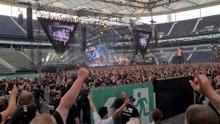 Böhse Onkelz 40 Jahre Waldstadion 23072022  die ersten 10 Minuten Intro 10 Jahre So sind wir [upl. by Enrol340]