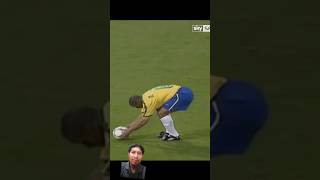 Roberto carlos brazil football soccer fifa ronaldo messi sometimesyoulearninfootball [upl. by Rednazxela]