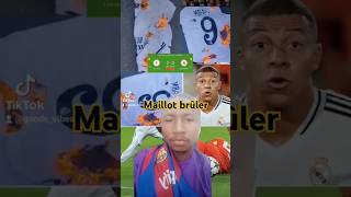 Le maillot de Klyan Mbappe brûler par un fan football mbappe psg realmadrid foot [upl. by Ardnuyek]