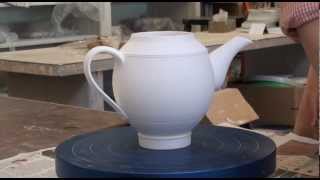 104Glazing 3 Teapots with HsinChuen Lin [upl. by Timon]