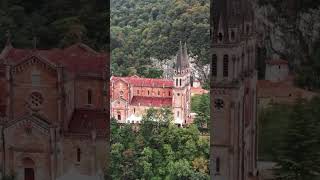 Covadonga Cangas de Onís Paraíso Asturiano [upl. by Anatsirhc896]