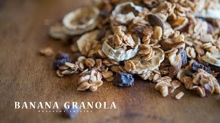 Banana Granola vegan ☆ バナナグラノーラの作り方 [upl. by Cherri801]