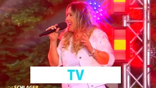 Daniela Alfinito  Löwenmut  Die Schlager des Sommers 2022 [upl. by Sirdna29]