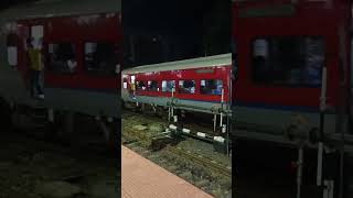 Kamrup express azimganj junction to Guwahati general kaamrai pa Raakher Jaiiga nai Dakhun [upl. by Einneg377]