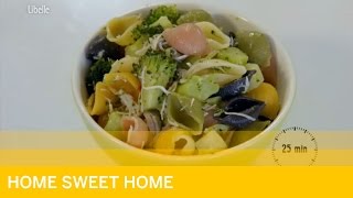 Pasta met broccoli en kip [upl. by Koziel]