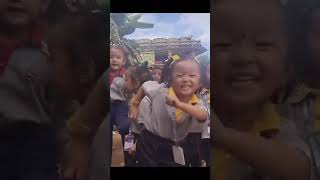 Cute girl dance dance nepali nepalisong cutebaby like jasminesart [upl. by Kalli82]