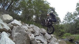 How to ride over rocks on trials bikes︱Cross Training Trials Techniques [upl. by Elades63]