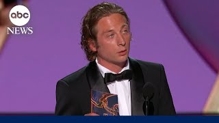 The Bear star Jeremy Allen White thanks his sister and cast members in Emmys acceptance speech [upl. by Bacon]