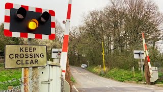 Crowhurst Bridge Level Crossing East Sussex [upl. by Joshua824]