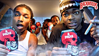 WORLD’S HOTTEST CHIP CHALLENGE WHILE GEEKED… ft RockstarJus [upl. by Aicilef]