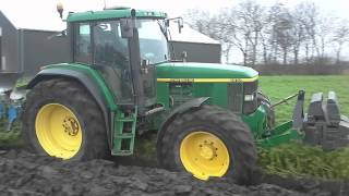 Ploegen met John Deere 6810 [upl. by Ennoval]