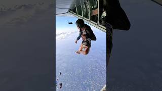 Have you ever gone skydivingskydive dama900m skydiving youtubeshorts [upl. by Almeta]