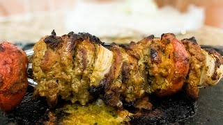 شاورمة مثل تاع المحلات بأبسط المكونات chawarma fait maison [upl. by Acalia181]