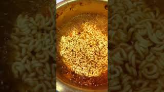 Le Ramen Parfait corée coréen ramen ramyun recette [upl. by Burrell]