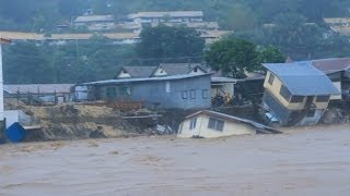 Dramatic video Flash floods kill 16 in Solomon Islands [upl. by Uol]