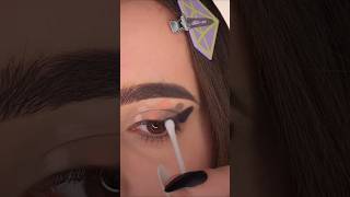 Pink eye tutorial 💯🔥youtubeshorts ytshorts trending hack eyemakeup eyes eyeliner eyebrow [upl. by Clough]