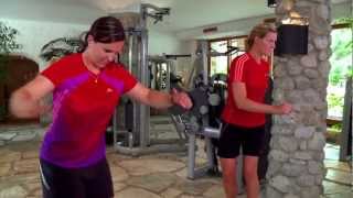 MFT Bodyteamwork Gina Stechert und Susanne Riesch trainieren auf der MFT Trim Disc [upl. by Vitia]