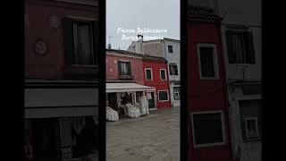 Piazza Baldassare Galuppi Burano Venezia Burano Venezia 발다사레갈루피광장 길위의하마 부라노 베네치아 [upl. by Hazlett]