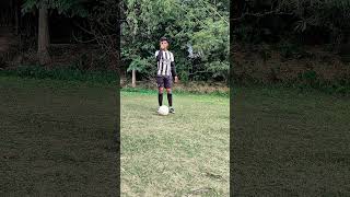 Cristiano Ronaldo Elastico Skill Tutorial 🤐🤔🫡 footballshorts footballskils football shorts [upl. by Gwenny360]