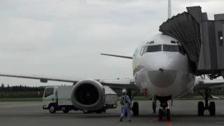 AIR DO帯広空港 ６１便スポットイン＆６０便離陸mp4 [upl. by Kannav]