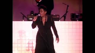 Anita Baker No One In The World Live 2008 maybe [upl. by Josselyn]