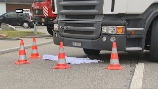 Bremgarten AG Sattelschlepper erfasst betagte Fahrradfahrerin [upl. by New731]