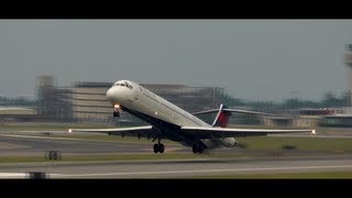 Incredible Delta MD80 Takeoff [upl. by Oemor817]