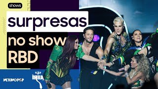 RBD homenageia Marília Mendonça em último show no Brasil  Anahí volta Dulce usa bota da Joelma e [upl. by Nosnirb]