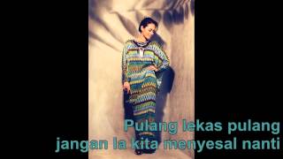 Maya Karin  Pulang Lyric Video [upl. by Lavinie]