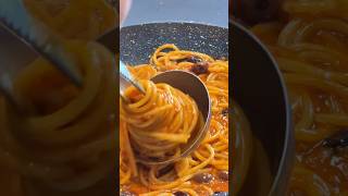 Spaghettone con la Nduja calabrese burrata e tarallo pugliese😋calabria ricette ricettefacili [upl. by Sregor]